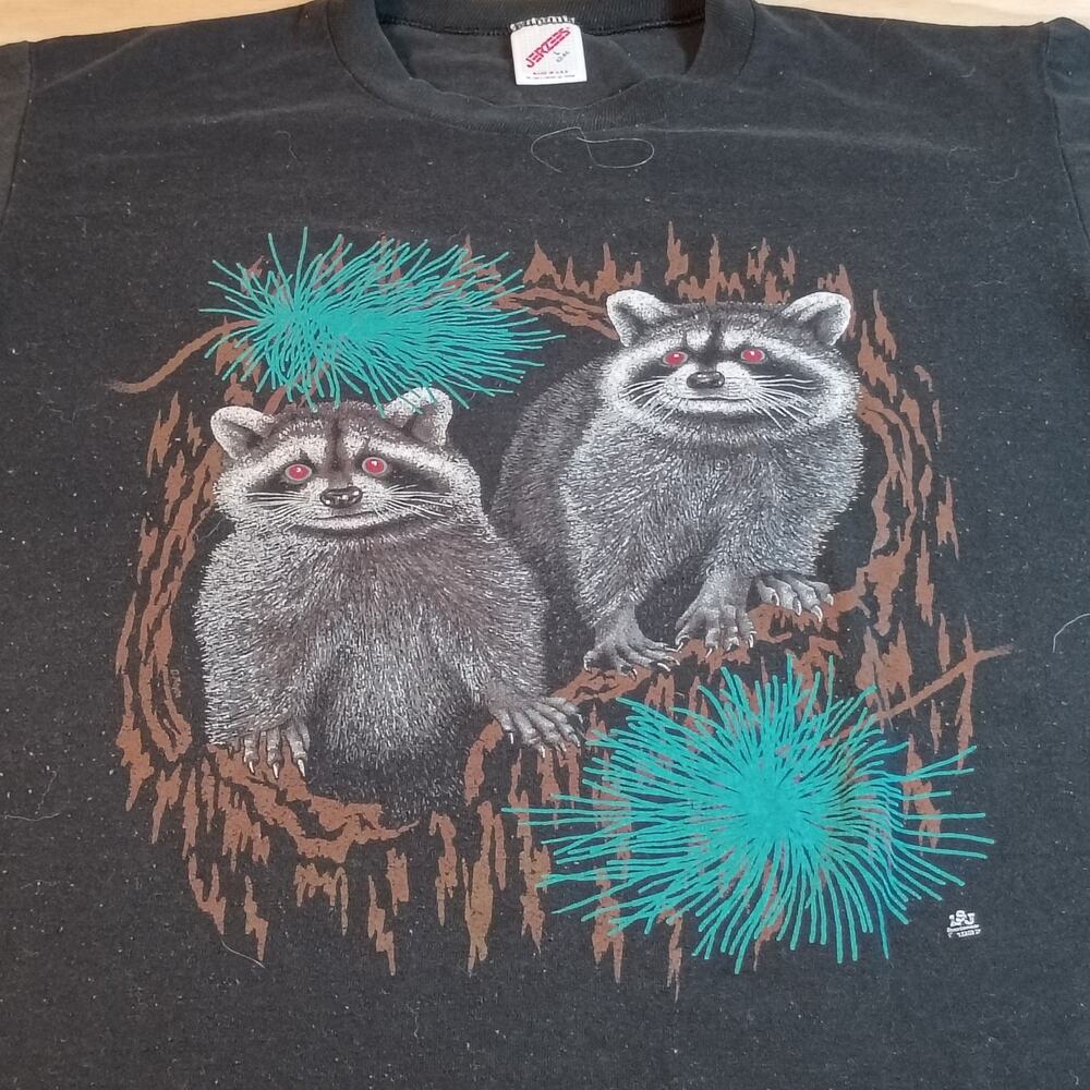 Vintage Jerzees Raccoon Animal Graphic T-Shirt Mens L Black USA Single Stitch